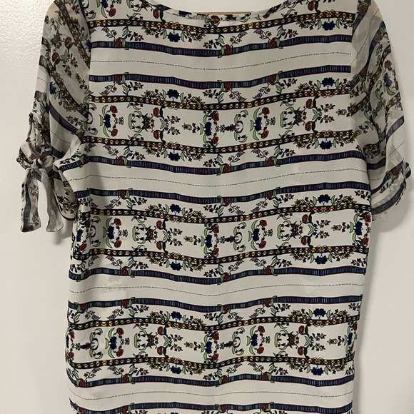 Flower Striped Sheer Blouse - Picture 6 of 6